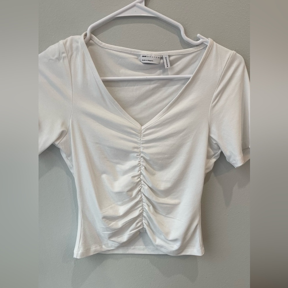 White v neck top